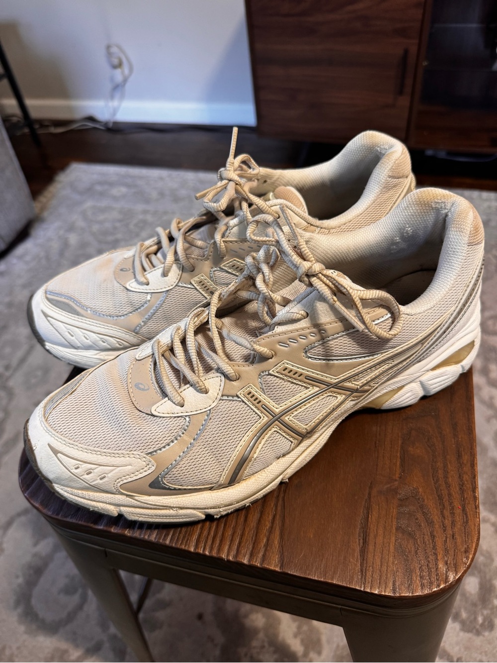 Asics GT-2160 Cream Tan Beige Men’s Size 12 Good Condition